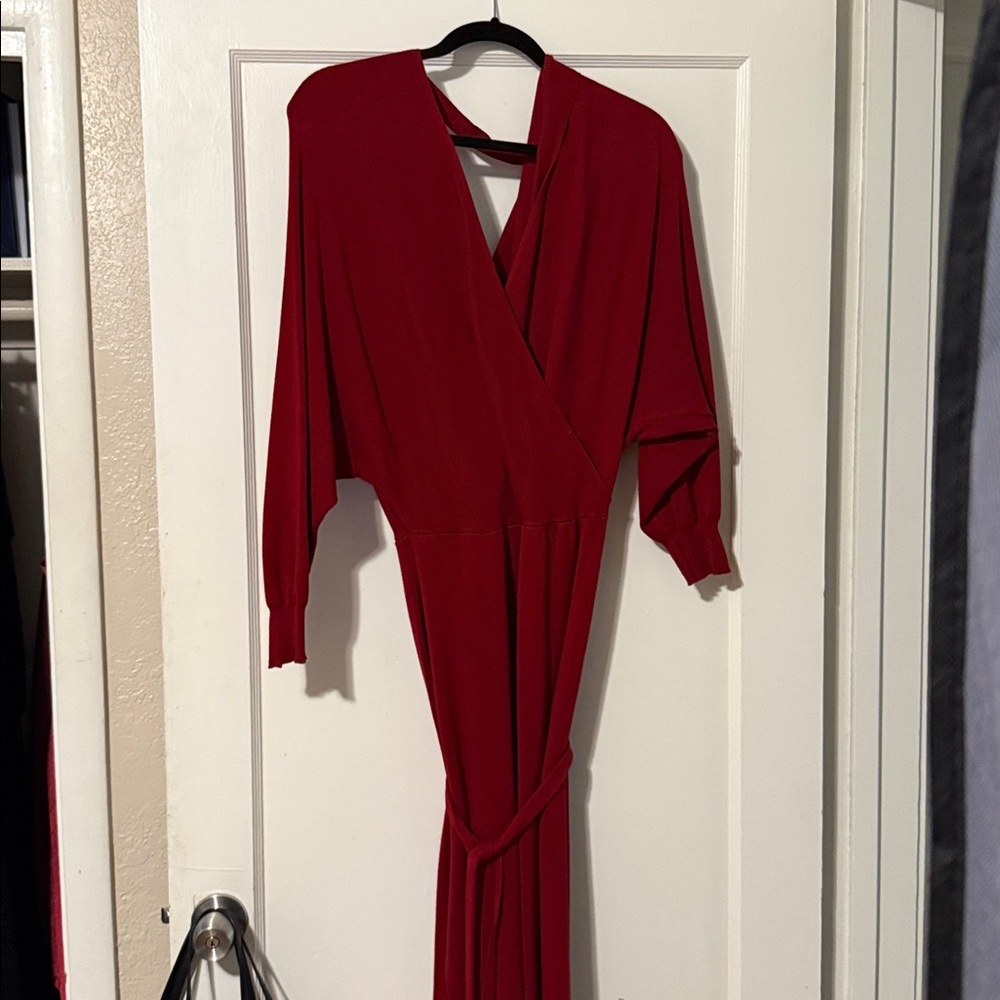 Elegant Red Long Sleeve Dress